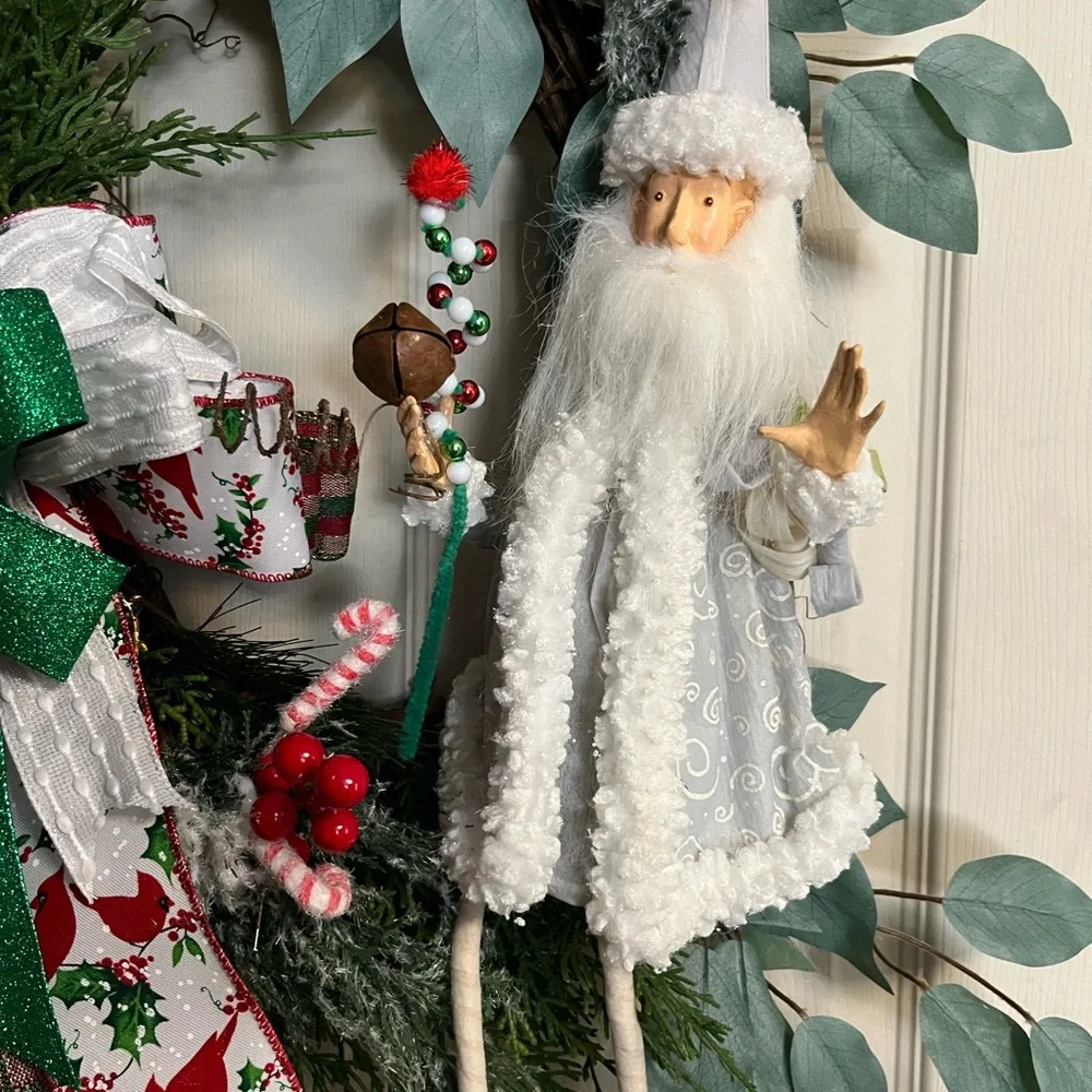 Festive Holiday Wreath with Santa and Green Accents